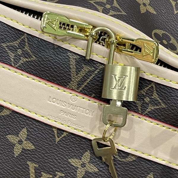 ルイヴィトンバッグ角部分ディテール